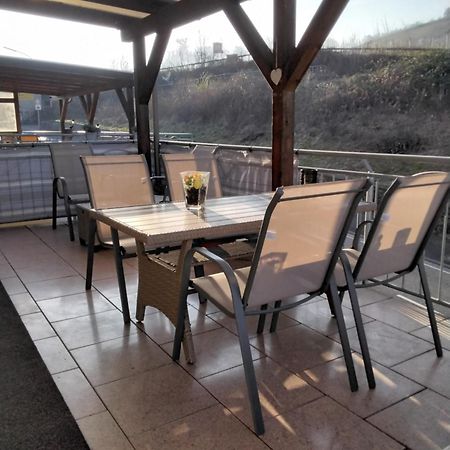 Die Ferienwohnung Lindenhof Zell an der Mosel Εξωτερικό φωτογραφία