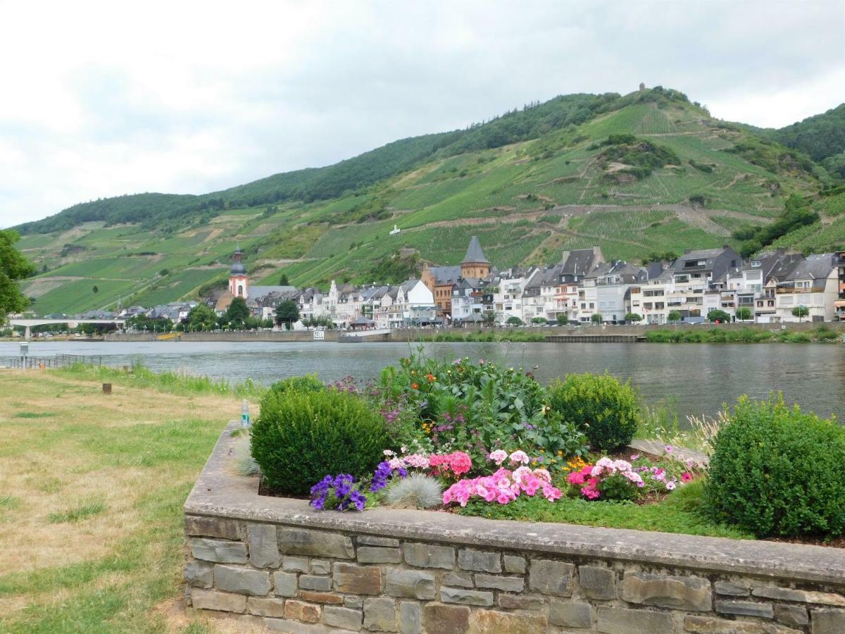 Die Ferienwohnung Lindenhof Zell an der Mosel Εξωτερικό φωτογραφία